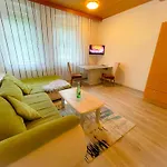 Charmante Ferienwohnung In St. Barbara Im Muerztal *