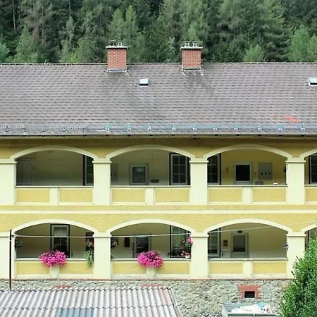 Charmante Ferienwohnung In St. Barbara Im Muerztal Apartment *